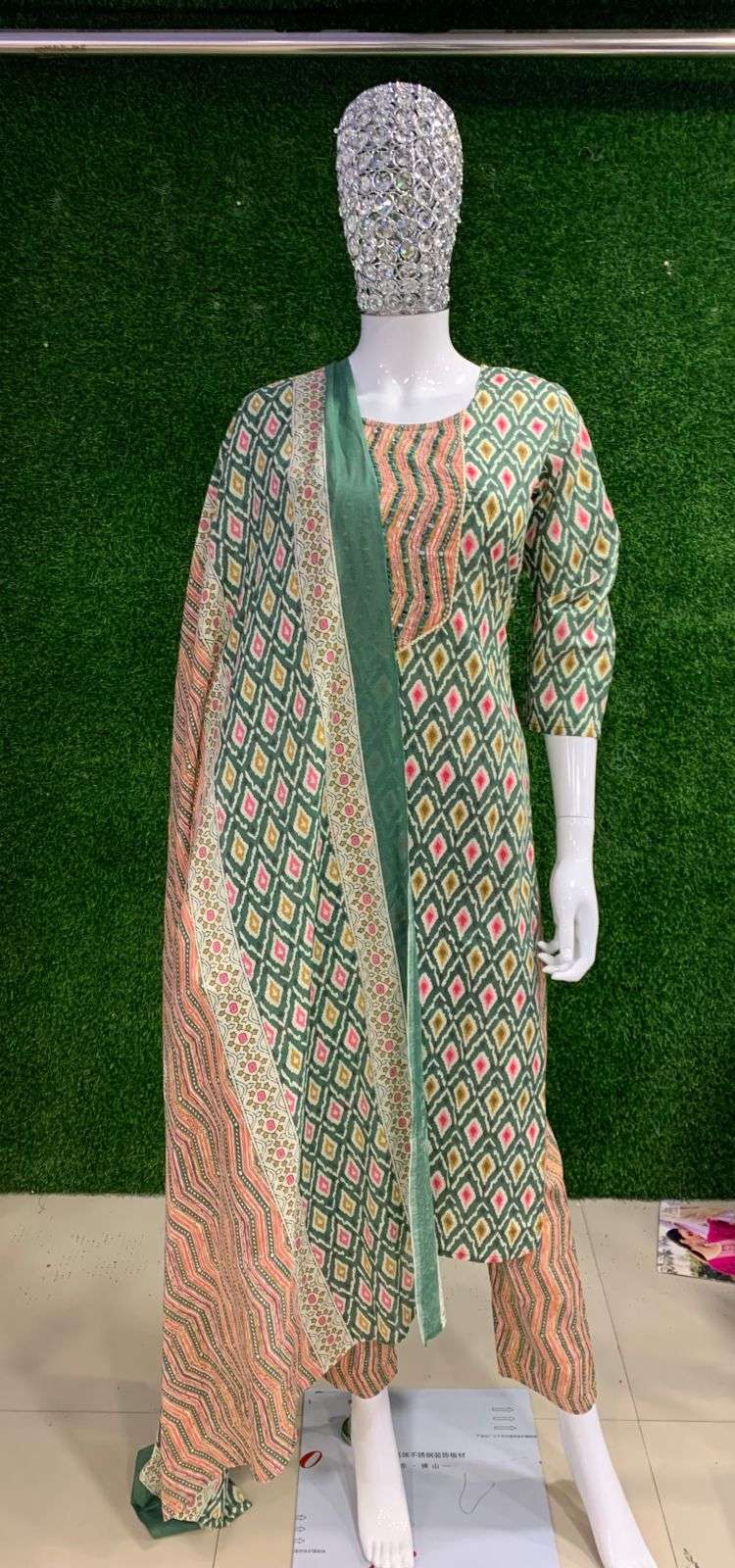 BEMITEX PRESENTS GREEN PURE 60-60 COTTON FABRIC BASED EMBROIDERY WITH MIRROR WORK 3 PIECE READYMADE SUIT COMBO COLLECTION